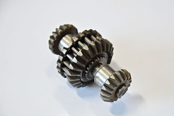 John Deere gearbox components